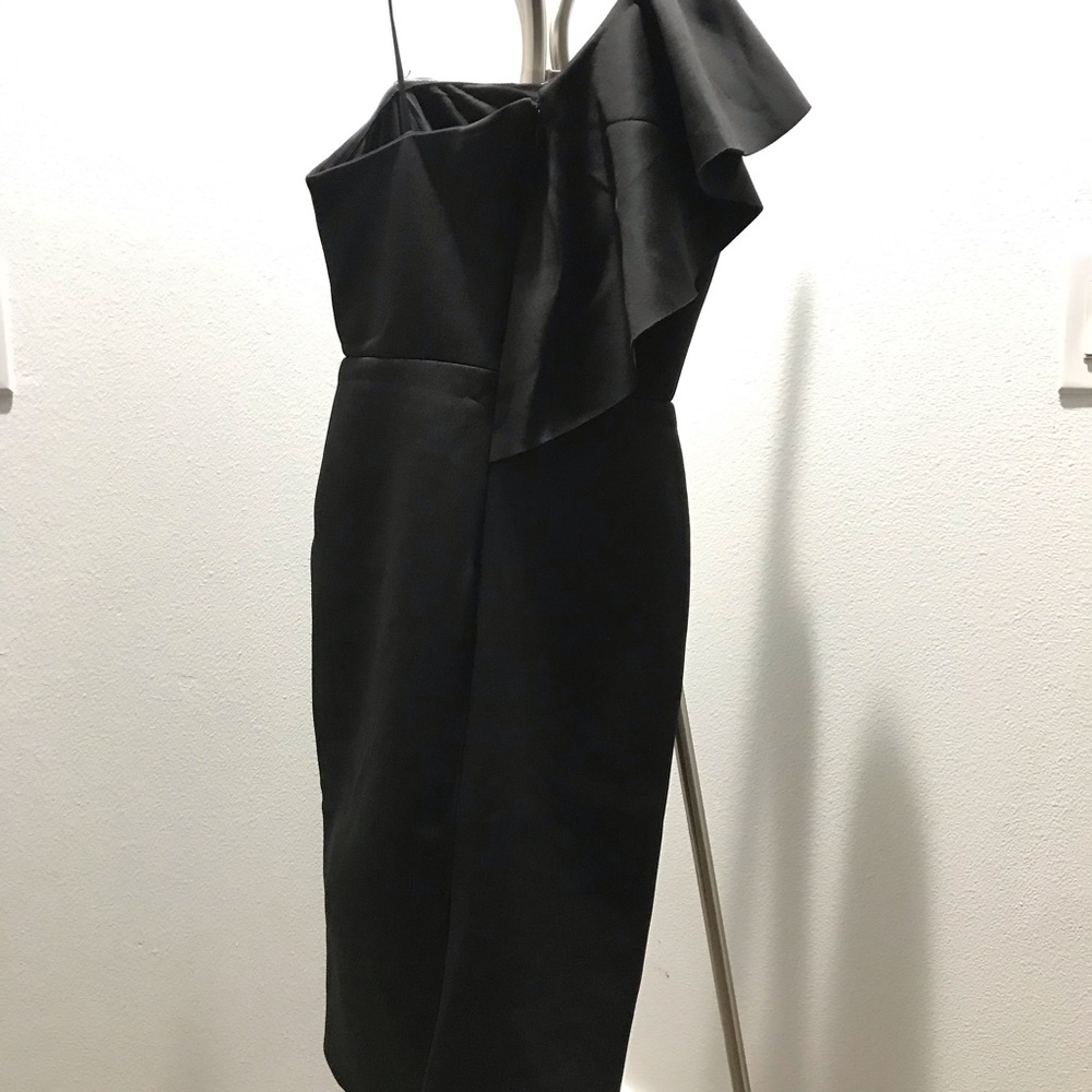 Dress - Picture 2 of 5